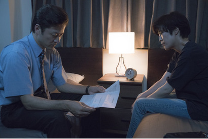 浅野忠信×寺島しのぶ、渾身のアドリブシーン公開『幼な子われらに生まれ』 画像