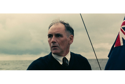 マーク・ライランス、『ダンケルク』と現在の共通点を痛感！“海組”インタビュー映像到着 画像