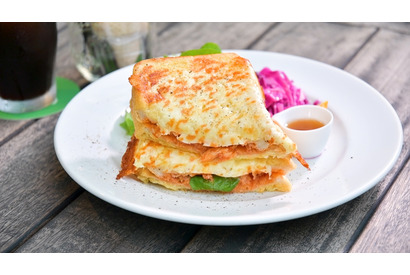 都会のオアシス！ 使い勝手抜群な大人のダイニングカフェ 画像