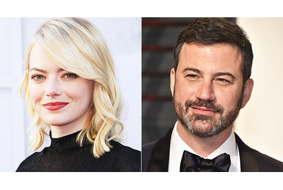 エマ・ストーン、ジミー・キンメルからオスカー像の下着をプレゼントされる 画像