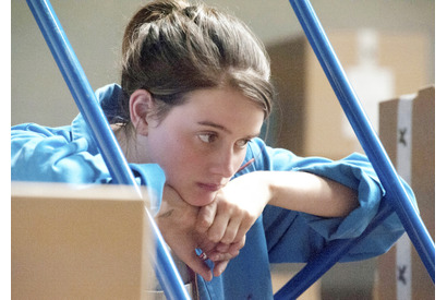 等身大女子から若きママまで！フランスの新星ポーリーヌ・エチエンヌ、飛躍の3作品 画像