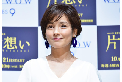 第2子妊娠の国仲涼子、中谷美紀との濃厚キスに「優しさに包み込まれる」 画像