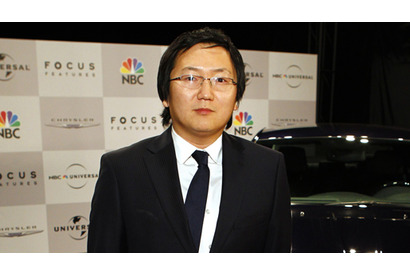 マシ・オカ、TV番組で日本の地震被災者救済の寄付を呼びかける 画像