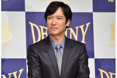堺雅人、”素