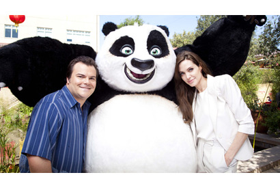 アンジーが『カンフー・パンダ2』会見で涙！　日本を思う姿勢に山口達也も感激 画像