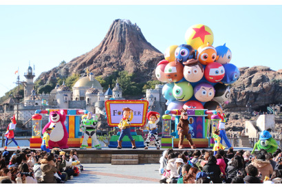【ディズニー】真冬のパークにピクサーの仲間が大集合！史上初「ピクサー・プレイタイム」開幕 画像