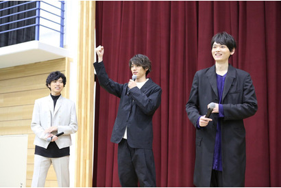 福士蒼汰＆古川雄輝＆桐山漣、卒業生へエール！ 「迷ったら進んで」『曇天に笑う』 画像