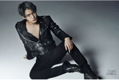 ジェジュン「ハーパーズ バザー」の表紙＆グラビアに登場！ 画像