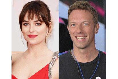 クリス・マーティン＆ダコタ・ジョンソン、交際順調で次の段階へステップアップか 画像