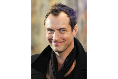 ジュード・ロウが衝撃告白！『ファンタビ2』ジョニデとの共演シーンは“ない”!? 画像