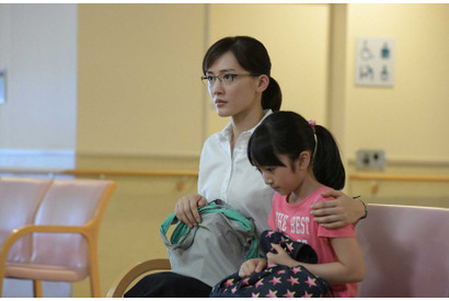 綾瀬はるかの“母親”ぶりに「涙が止まらない」の声多数…「義母と娘のブルース」第5話 画像