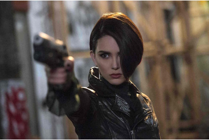 あのロック様をぶちのめす!?　最強の暗殺者の正体は？『スカイスクレイパー』特別映像 画像