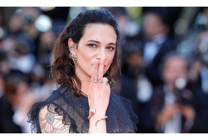 アーシア・アルジェント、セクハラを否定！和解金支払いは「元カレの案」 画像