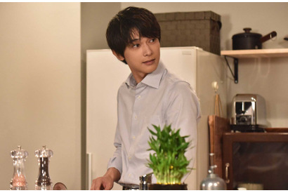 吉沢亮のタキシード姿に「代謝が良くなった」の声…「サバイバル・ウェディング」最終話 画像