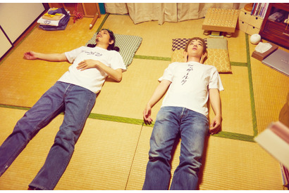 松山ケンイチ×染谷将太「聖☆おにいさん」、期間限定で劇場公開決定！ 配信日は10月18日 画像