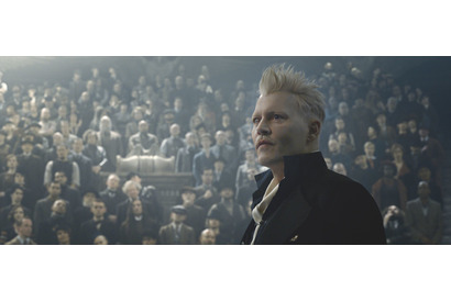 ベビーニフラーが登場！ ジョニー・デップら圧巻の魔法も『ファンタビ』予告 画像