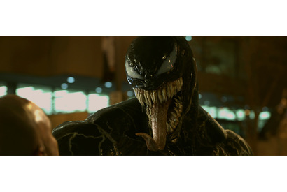 初登場第1位！『ヴェノム』は種族を超えたブロマンス!?トム・ハーディとの“バディ”に「悶絶」「かわいい」 画像