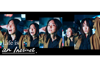 新垣結衣が渋谷スクランブル交差点で叫び＆涙…感情を開放させる新CM 画像