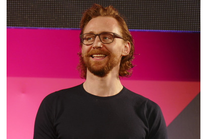 トム・ヒドルストン、東京コミコン2018に降臨！ロキの今後についても言及!? 画像