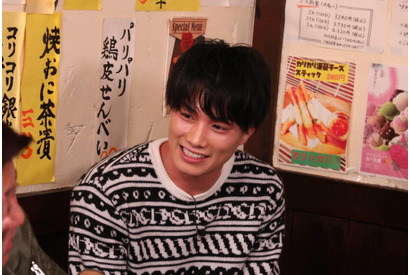鈴木伸之、AKIRA＆夏菜に“裏の顔”を暴露されイメージ崩壊の大ピンチ!? 「ダウンタウンなう」 画像