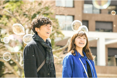 川口春奈、高橋一生と“念願”の共演！ 『九月の恋と出会うまで』メイキング映像 画像