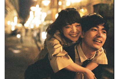 成田凌、ベッドの中で足ツン…岸井ゆきの主演『愛がなんだ』予告 画像