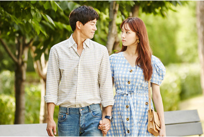 イ・サンユン×イ・ソンギョン共演、寿命時計が刻むファンタジーラブ「アバウトタイム」予告 画像