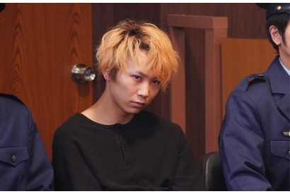 須賀健太の“金髪ワル”ぶりに「こんなに大きくなって」の声…「イノセンス」第6話 画像