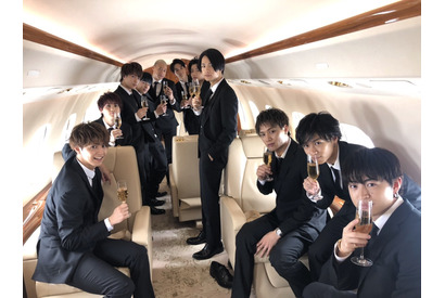 片寄涼太＆鈴木伸之ら王子がプライベートジェットで大阪に降臨！『PRINCE OF LEGEND』 画像