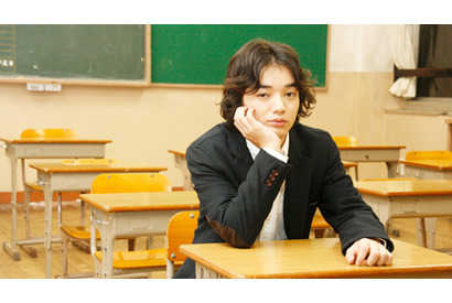 染谷将太インタビュー　“初恋”の想い出はちょっぴりビターな味…？ 画像