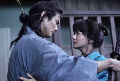 多部未華子、高良健吾の背中で涙…『多十郎殉愛記』本編映像解禁 画像