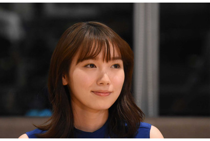 飯豊まりえ、写真集撮影の地・スペインへ…「アナザースカイII」 画像