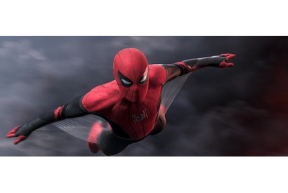 『スパイダーマン：FFH』新映像、赤×黒スーツはアイアンマンからの贈り物!? 画像