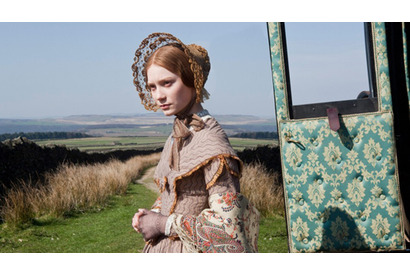 ミア・ワシコウスカ、『ジェーン・エア』に続いて『ボヴァリー夫人』のヒロインに 画像