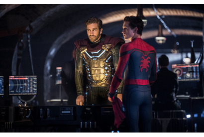 【ネタバレあり】“指パッチン組”のその後…そしてミステリオという“ヒーロー”の存在『スパイダーマン：FFH』の魅力に迫る 画像