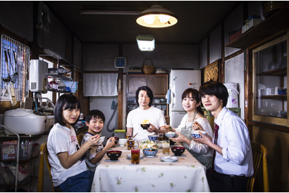 森七菜が“味噌汁”ボイコット!? 斉藤由貴が取った解決策とは『最初の晩餐』本編映像 画像