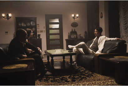 でんでん＆真飛聖も椎名桔平に翻弄される…『愛なき森で叫べ』場面写真 画像