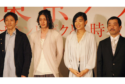 人生の喜びや儚さ『東京タワー　オカンとボクと、時々、オトン』オダギリジョー、内田也哉子、小林薫 完成記者会見 画像