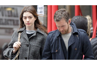 アン・ハサウェイ、役作りで1日500カロリーの過激なダイエット実行説を否定 画像