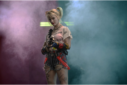 マーゴット・ロビー「観客が初めて見るようなアクションを」予測不可能バトルシーン 画像