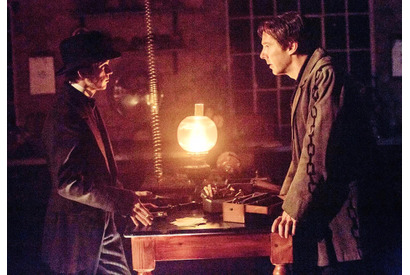 トムホ、“エジソン”カンバーバッチとの衝突は「度肝を抜かれた」『エジソンズ・ゲーム』 画像