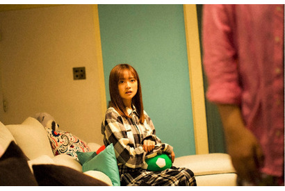 安達祐実、高校時代の“写メ”姿に「マジか…」と驚きの声「捨ててよ、安達さん。」第3話 画像