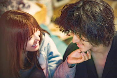 『劇場』をどちらで観るか悩む人に捧ぐ、映画館＆配信それぞれの楽しみ方 画像