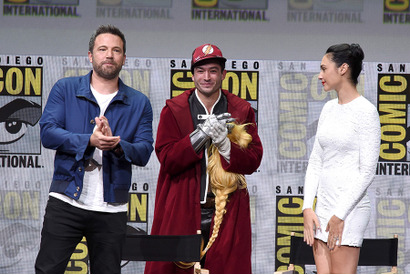 ベン・アフレック、エズラ・ミラー主演『フラッシュ』でバットマン再演 画像