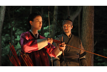 『神弓』ムン・チェウォン インタビュー　「強い女性」に惹かれるワケ 画像