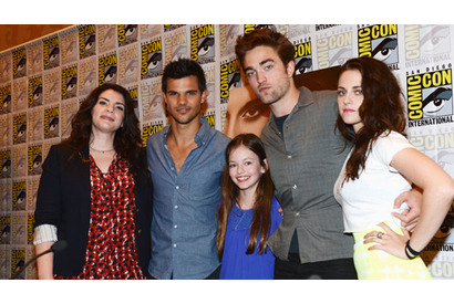 『トワイライト・サーガ』最終作で登場の注目美少女に各国記者たち、大興奮！ 画像