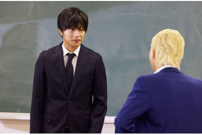 山田裕貴の“裏切り”とラストの松本まりかにざわめく視聴者…田中圭主演「先生を消す方程式。」1話 画像