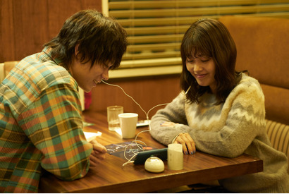 菅田将暉＆有村架純、告白のタイムリミット映す『花束みたいな恋をした』本編映像 画像