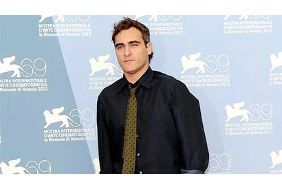 ホアキン・フェニックス、S・ジョーンズ監督最新作でコンピューターと恋に落ちる？ 画像