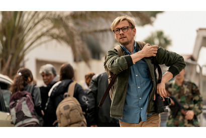 「“生まれながらの悪人”は存在しない」『ある人質』監督が語る驚きの舞台裏 画像